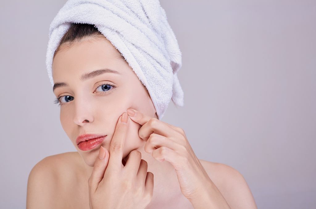 How Can Pimple Popping Lead to an Outbreak? – Dermaesthetics For ...